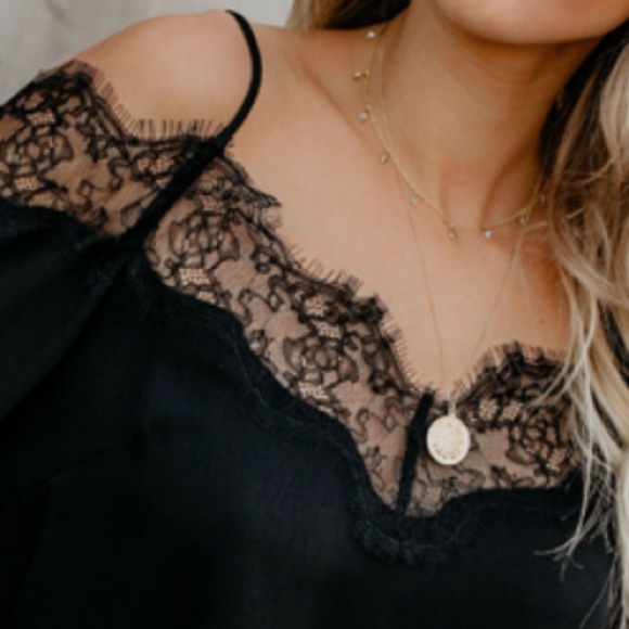 woman loose top blouse - Picture 5 of 5